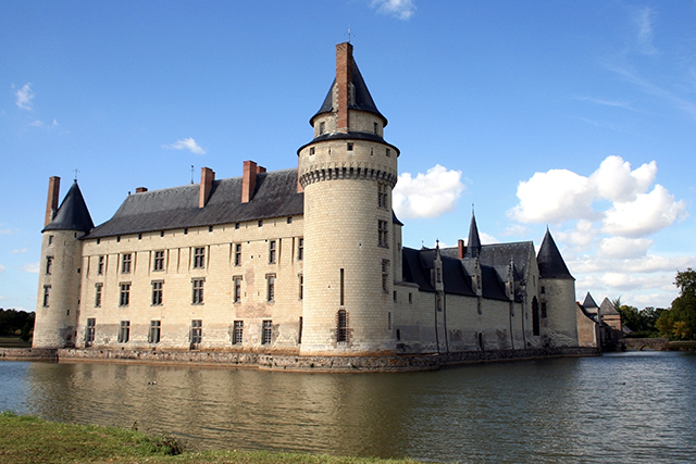 Famous Chateau Plessis-Bourre, France. Photo: Deb22.